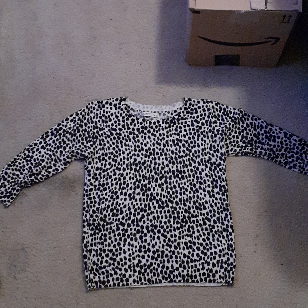 Black n white cheetah or leopard blouse